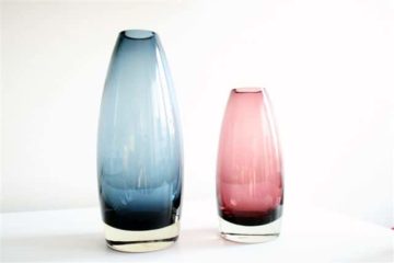 Two Riihimäen Lasi Oy vases