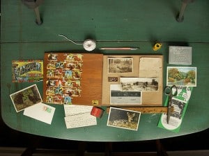 scrapbook-desk-636