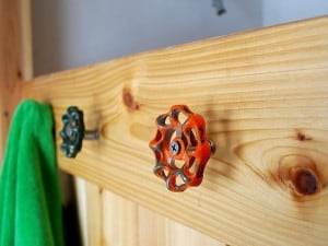 unique-coat-hanger-636