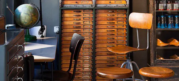 alketas-pazis-temporary-showroom-athens-greece-fleamarketinsiders16cropped