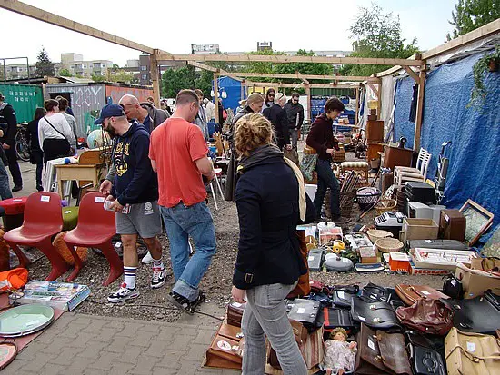 2.1273602101.1_-flea-market-mauerpark
