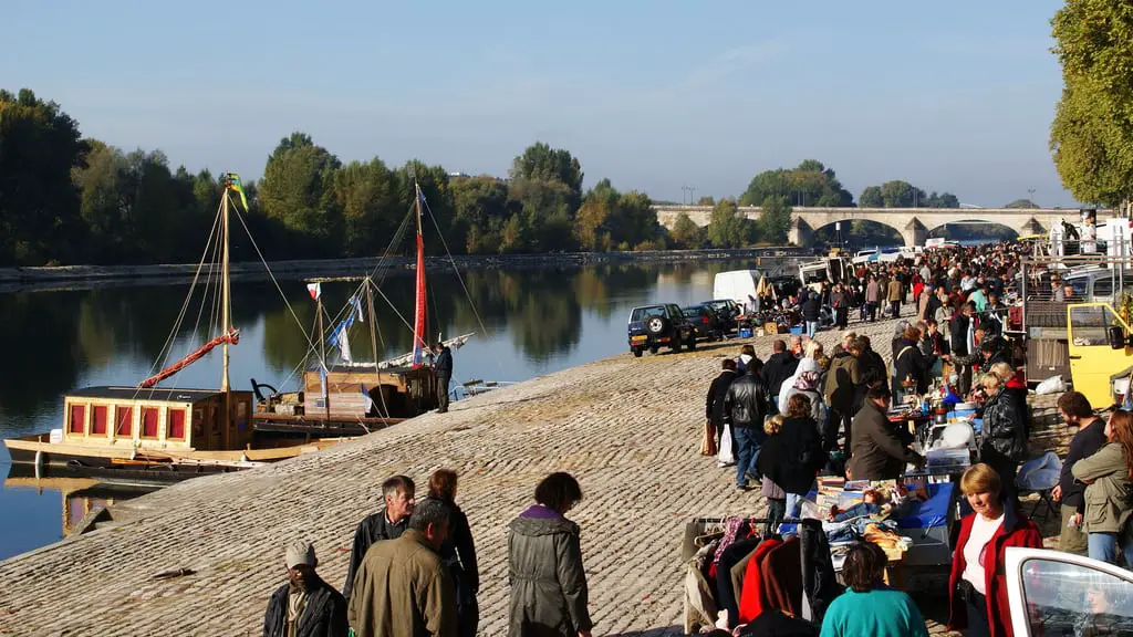 flea market Orleans