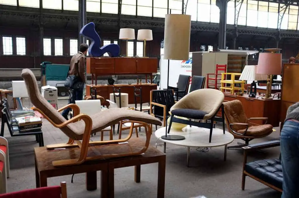 Best Online and In-Person Sources for Vintage © Brussels Design Market