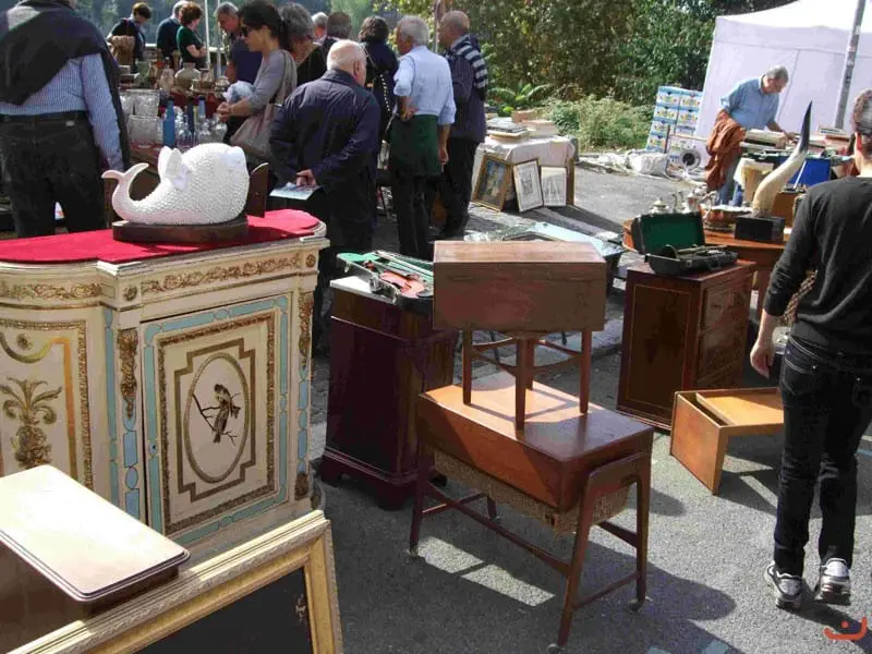 Mercatino di Ponte Milvio Rome Flea Markets