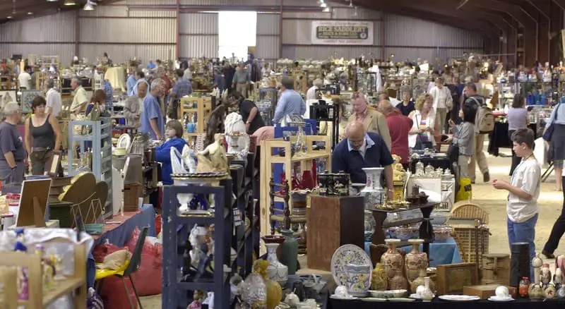 Best Antique Fairs in the UK: Ardingly International Antiques and Collectors Fair