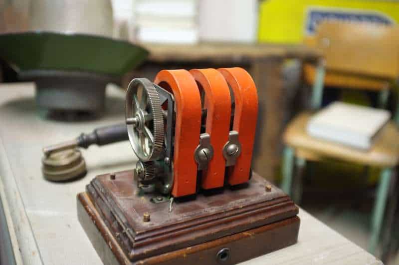 StefAntiek antiques and vintage Brussels DSCF1679