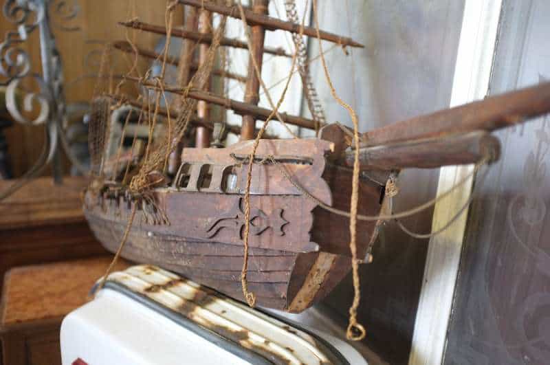 StefAntiek antiques and vintage Brussels DSCF1690