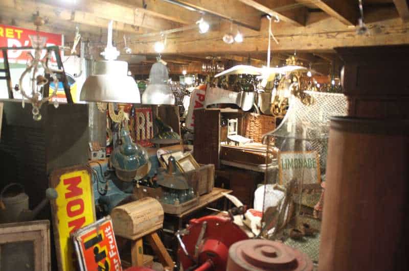 StefAntiek antiques and vintage Brussels DSCF1697