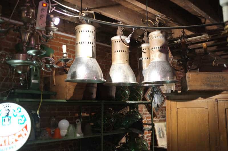 StefAntiek antiques and vintage Brussels DSCF1704