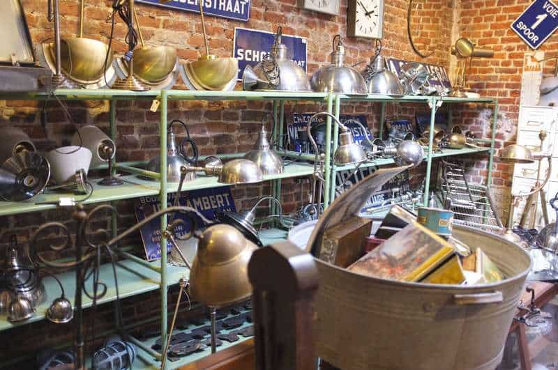 StefAntiek antiques and vintage Brussels DSCF1706