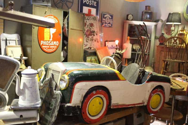 StefAntiek antiques and vintage Brussels DSCF1711