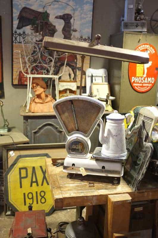 StefAntiek antiques and vintage Brussels DSCF1712