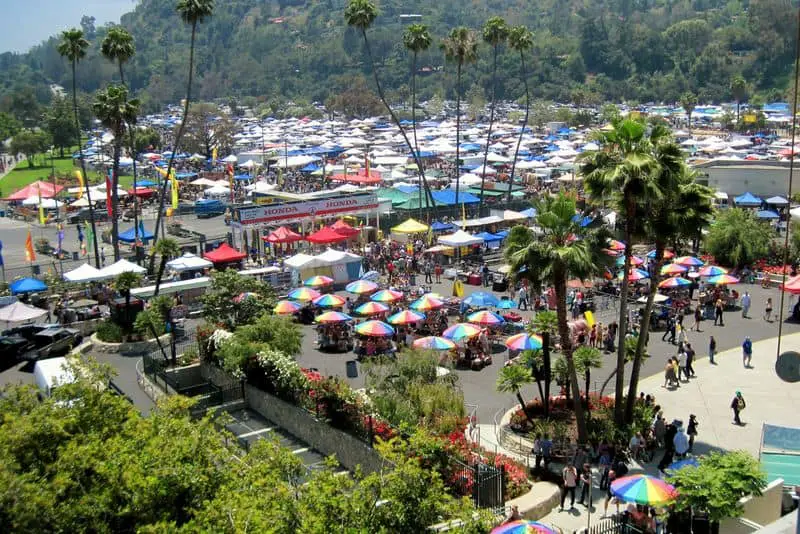 Rosebowl-flea-market-All-rights-reserved-by-Basic-LA