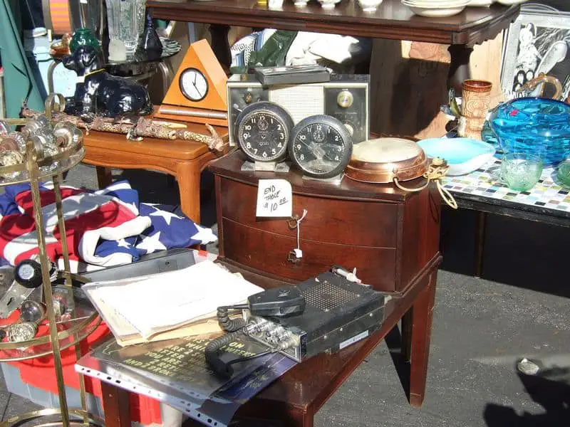 Rosebowl flea market All rights reserved by the letterkae1