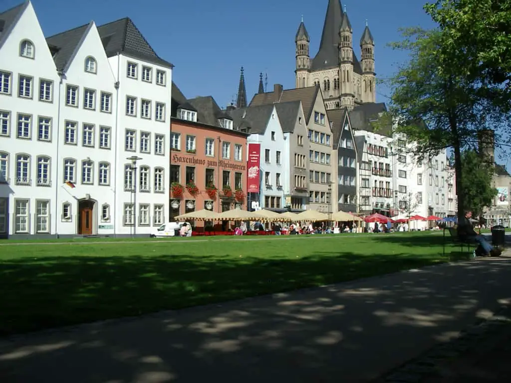 Altstadt Rheinpromenade