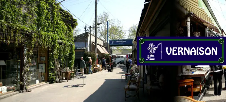 outside view of Marché Vernaison flea market