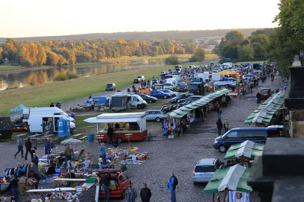 © Albertbrücke Flea Market Dresden 2