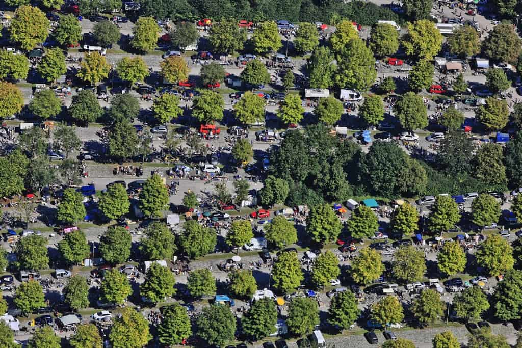  Klaus Leidorf Trash And Treasure Market