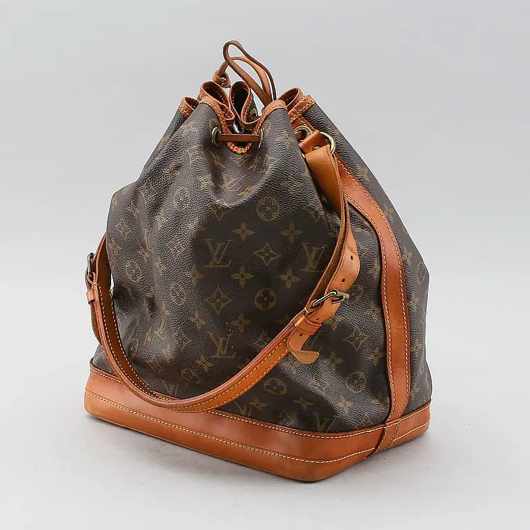 Barneby's fashion-and-vintage - Louis Vuitton bag - online auctions