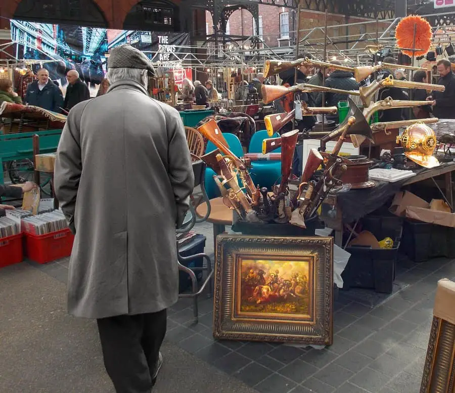 Old Spitalfields antiques market