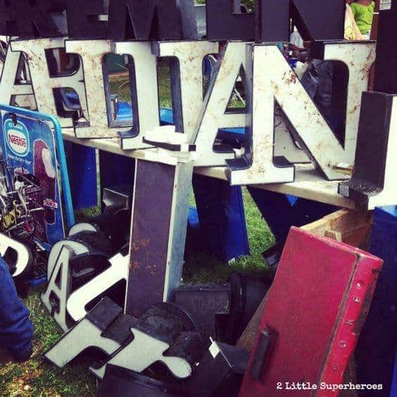 Raleigh Flea Market 008