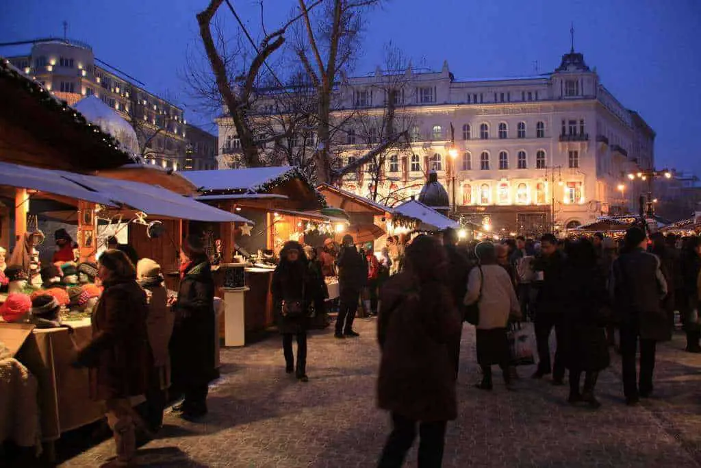 Ivan-Herman-Budapest-City-Centre-Christmas-market