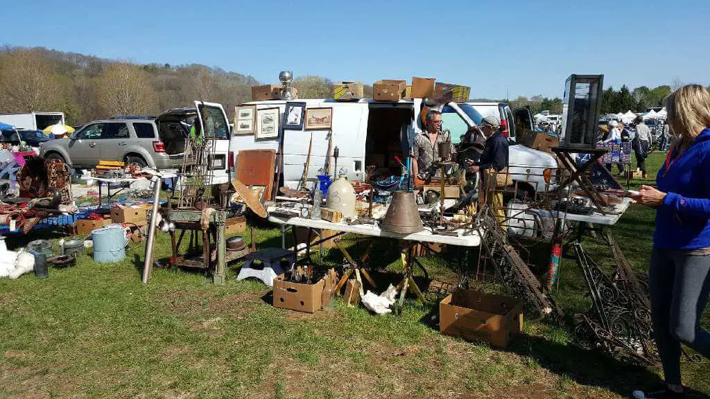 The Best Flea Markets in Connecticut Flea Market Insiders