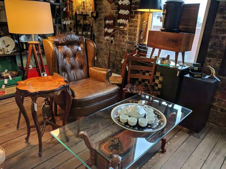 River Market Antiques © River Market Antiques Facebook