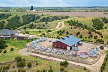 Grain Bin Antique Town Visit Nebraska