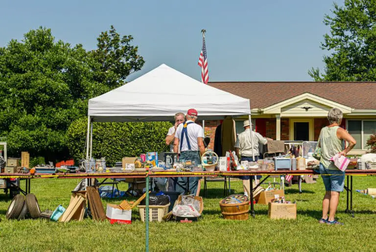 Worlds longest yard sale 127 corridor sale by risingthermals