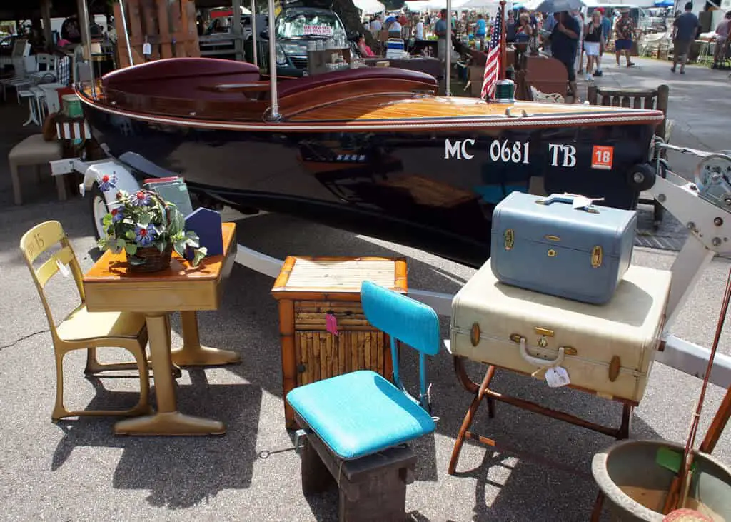 Allegan Antiques Market ©Allegan Antiques 9