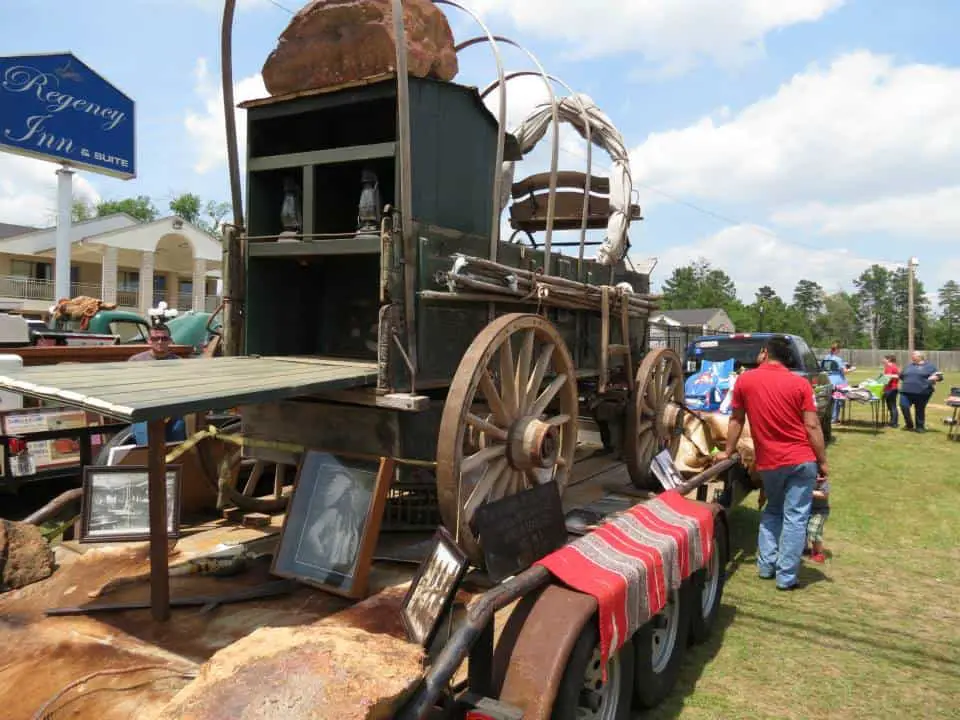 U.S. 80 Hwy Sale Gregg County TX © Historic U.S. 80 Facebook Page