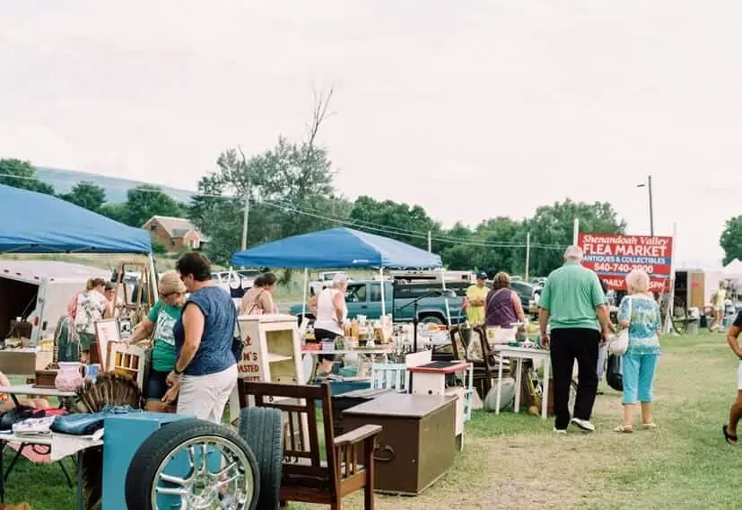 Shenandoah Valley Flea Market photo by meagan abell photography meaganabellphotography.com