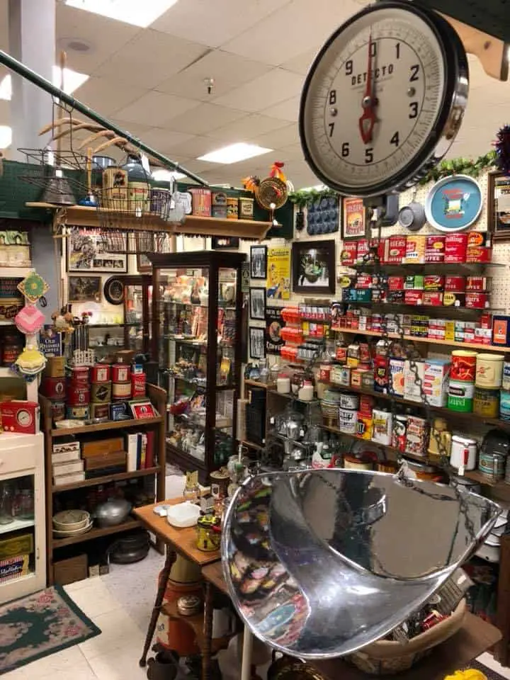 Paradise Valley Antique Mall in Las Vegas, Nevada (NV)(Photo: Paradise Valley Antique Mall via Facebook)