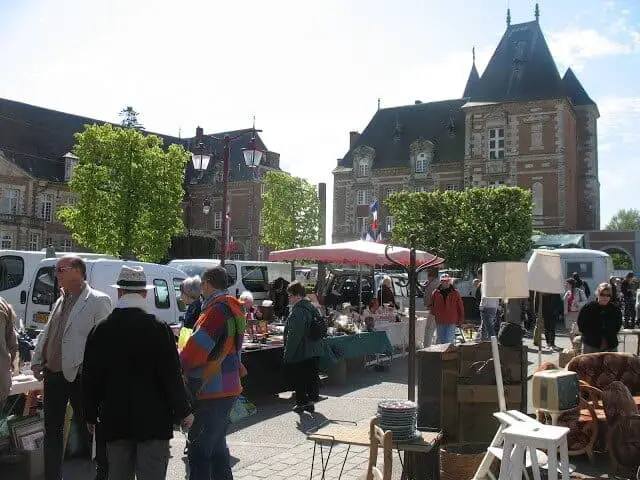 Foire aux Puces de Crèvecoeur, авторское право, авторское право 4
