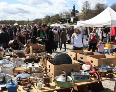 Münchner Flohmarkt auf der Theresienwiese photo by Abendzeitung München