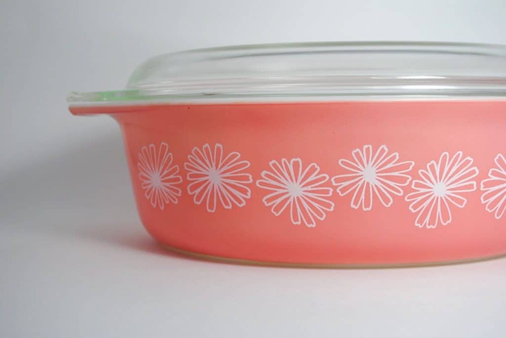 pink daisy Pyrex oval casserole