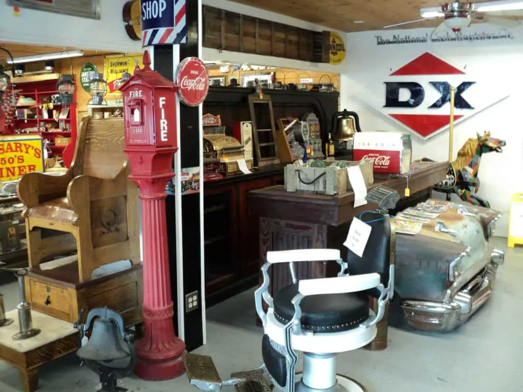 400-Mile Yard Sale in Paducah, Kentucky (KY) © 400-Mile Yard Sale Facebook