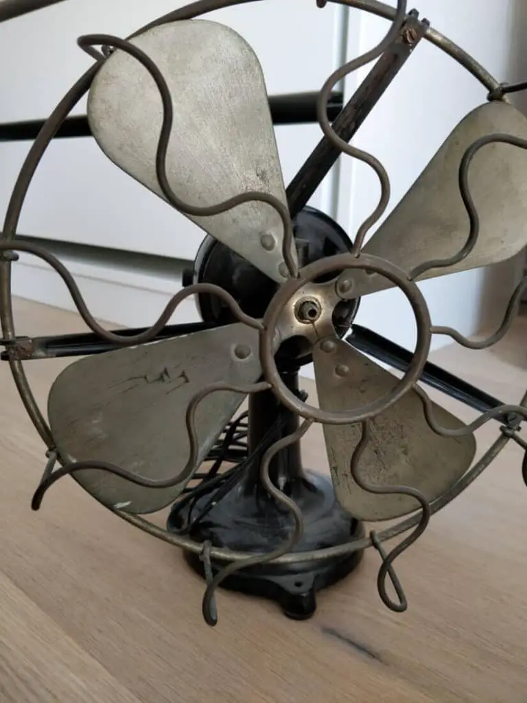 Art Deco Marelli desk fan 1