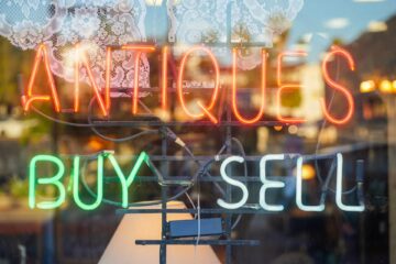 How To Make Money Selling Antiques by samuel ramos Kj2TBOyptHo unsplash