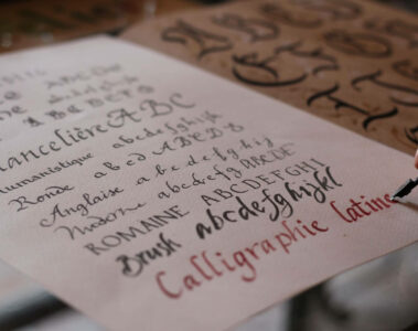 Blending Traditional Calligraphy with Modern Essay Crafting