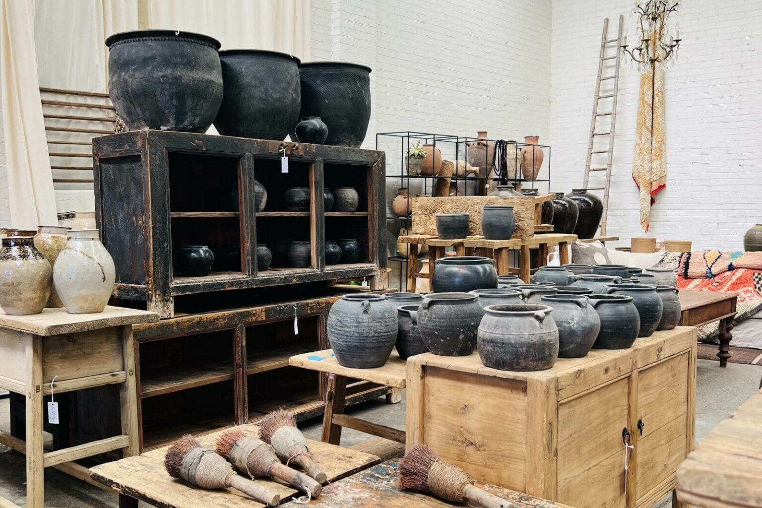 Packwood Flea Market: A Hub for Antiquers and Crafters Alike